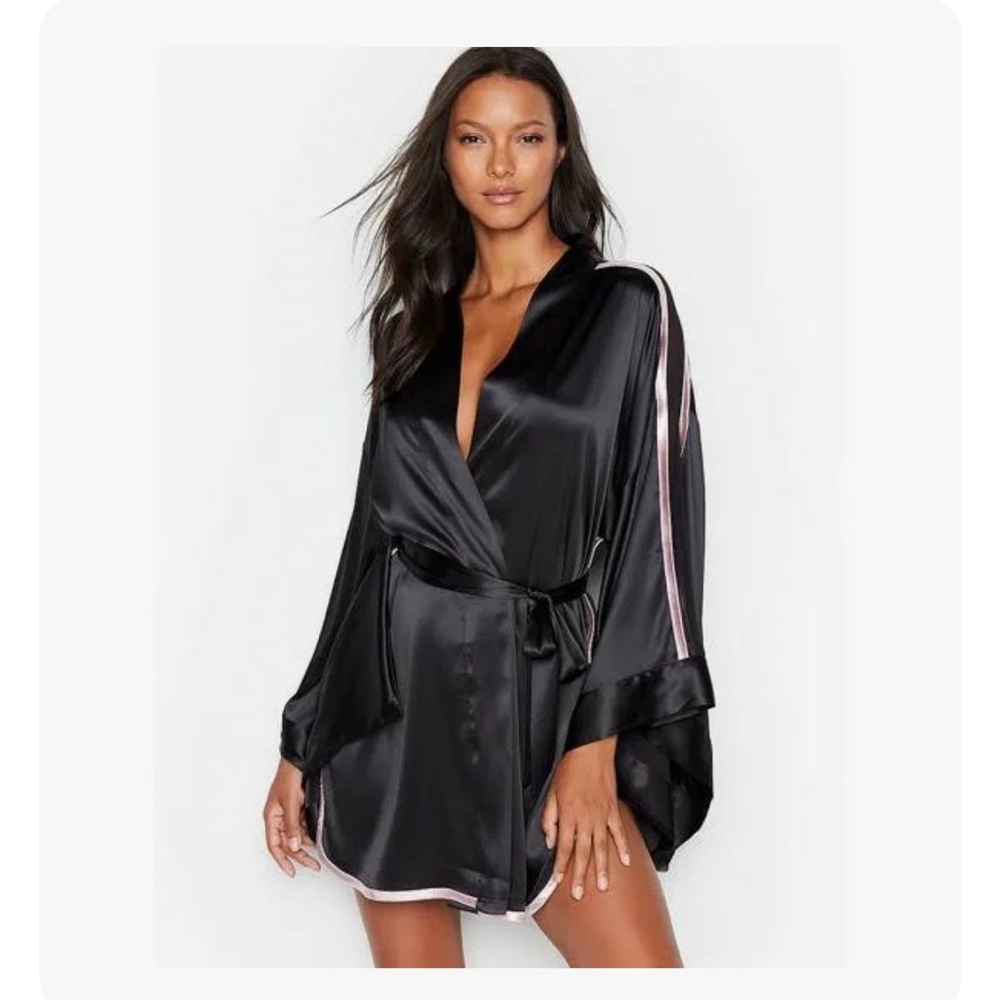 Victoria’s Secret Black and Pink Satin Robe Kimono